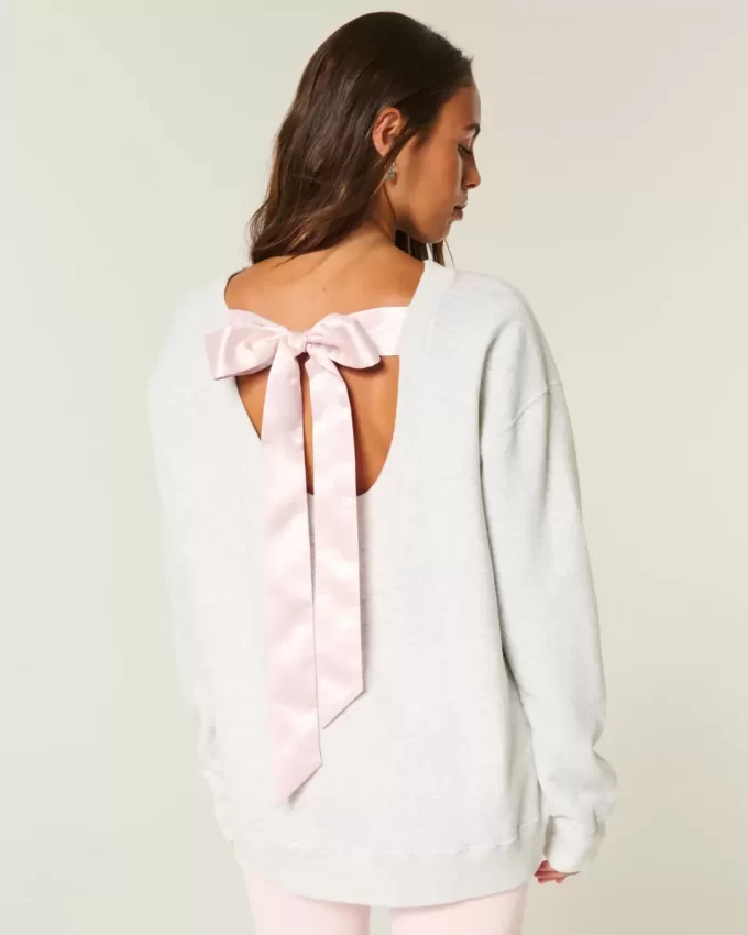 Büyük Boy ’26 Sınıfı Sırt Fiyonklu Sweatshirt