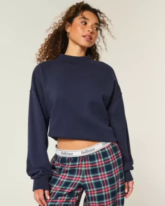 Büyük Boy Balıkçı Yaka Sweatshirt