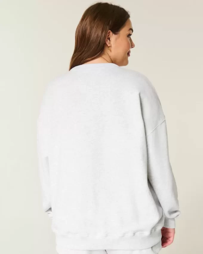 Büyük Boy Kalp Grafikli Mürettebat Sweatshirt