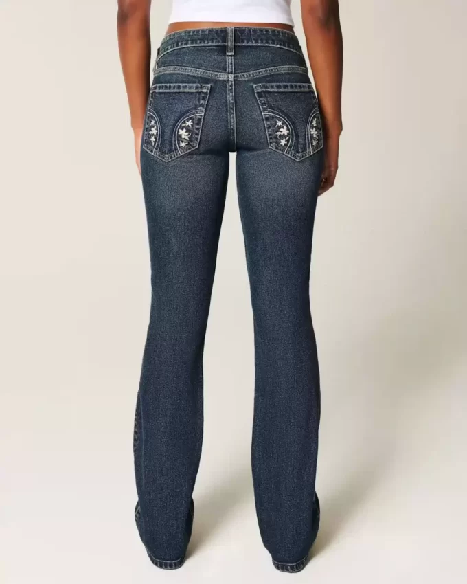 Düşük Bel Koyu Yıkama İşlemeli Bootcut Pantolon
