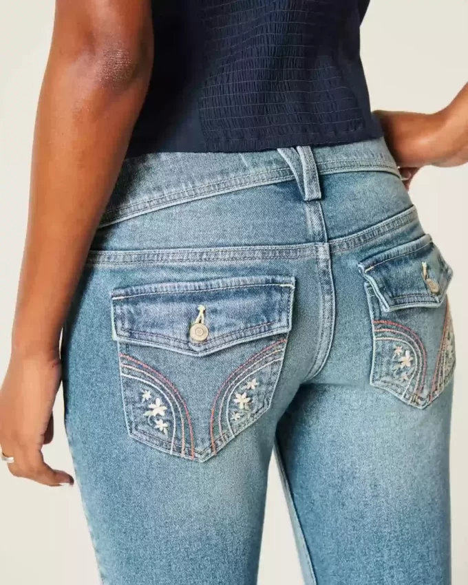 Düşük Bel Orta Yıkama İşlemeli Çiçek Desenli Bootcut Pantolon