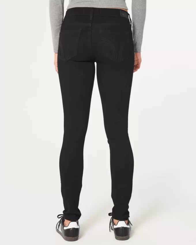 Düşük Bel Siyah Süper Dar Kot Pantolon Düşük Bel Siyah Süper Dar Kot Pantolon