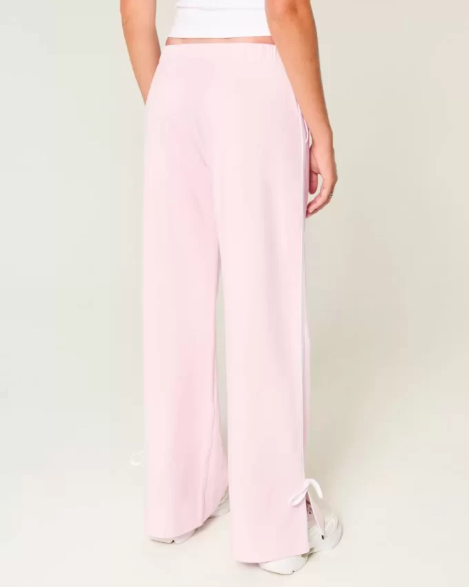 Gilly Hicks Aktif Yan Fiyonklu Bol Pantolon Gilly Hicks Aktif Yan Fiyonklu Bol Pantolon