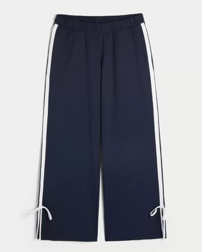Gilly Hicks Aktif Yan Fiyonklu Bol Pantolon Gilly Hicks Aktif Yan Fiyonklu Bol Pantolon