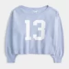Hollister Comfy Cloud Easy Omuzdan Bağlamalı Numaralı Grafik Kazak Hollister Comfy Cloud Easy Omuzdan Bağlamalı Numaralı Grafik Kazak