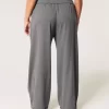 Hollister Livvy Düşük Bel Geniş Paça Pantolon Hollister Livvy Düşük Bel Geniş Paça Pantolon