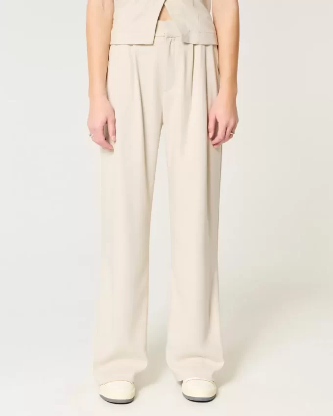 Hollister Livvy Ultra Yüksek Bel Geniş Paça Pantolon Hollister Livvy Ultra Yüksek Bel Geniş Paça Pantolon