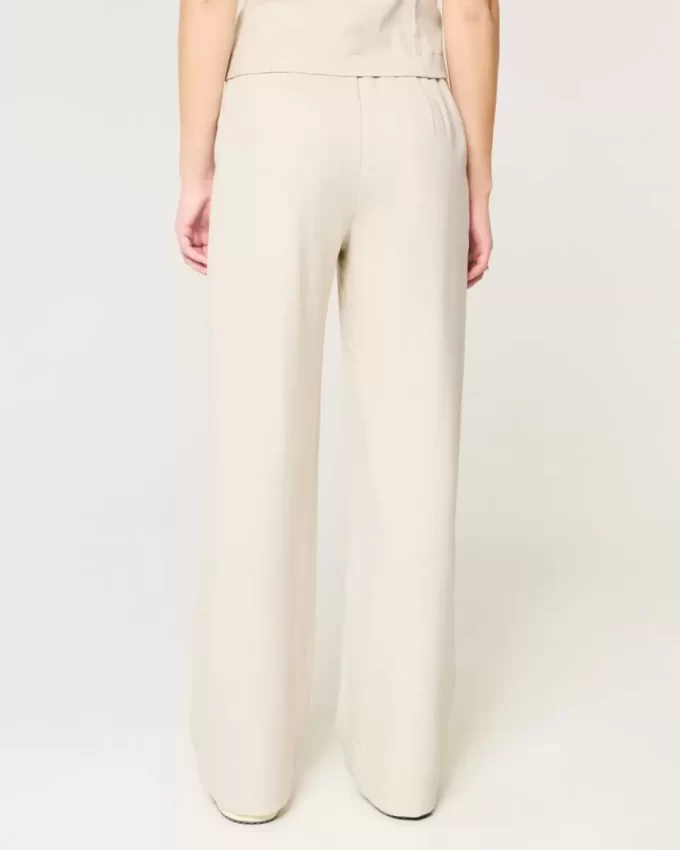 Hollister Livvy Ultra Yüksek Bel Geniş Paça Pantolon Hollister Livvy Ultra Yüksek Bel Geniş Paça Pantolon