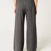 Hollister Livvy Ultra Yüksek Bel Geniş Paça Pantolon Hollister Livvy Ultra Yüksek Bel Geniş Paça Pantolon