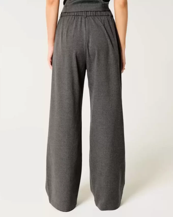 Hollister Livvy Ultra Yüksek Bel Geniş Paça Pantolon Hollister Livvy Ultra Yüksek Bel Geniş Paça Pantolon