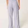 Hollister Livvy Ultra Yüksek Bel Keten Karışımlı Geniş Paça Pantolon Hollister Livvy Ultra Yüksek Bel Keten Karışımlı Geniş Paça Pantolon