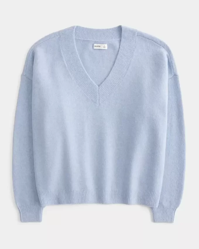Hollister Rahat Bulut Büyük Boy V Yaka Kazak