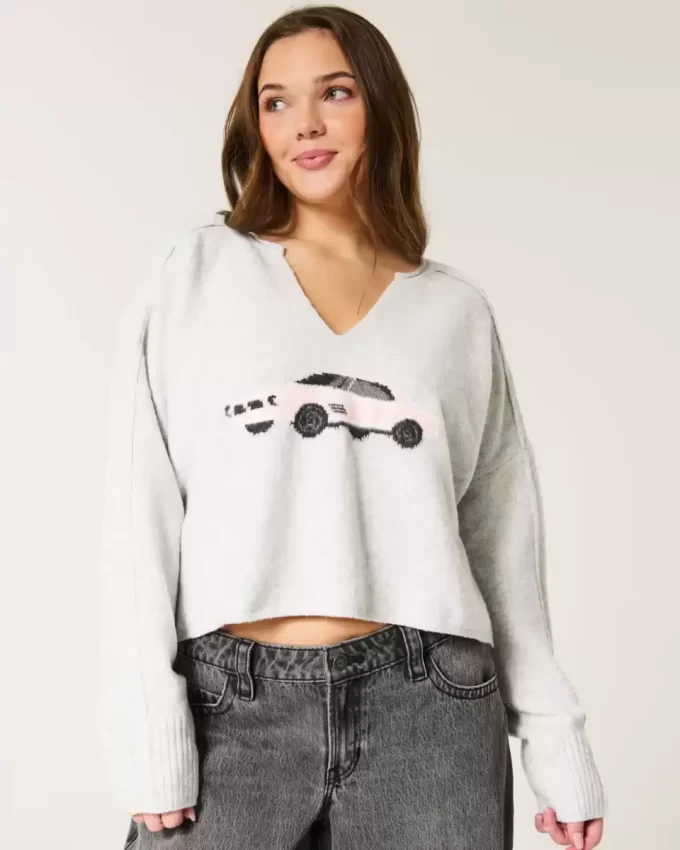 Hollister Rahat Bulut Grafik Çentikli Yaka Kazak