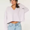 Hollister Rahat Bulut Kutulu Çentik Yaka Kazak Hollister Rahat Bulut Kutulu Çentik Yaka Kazak