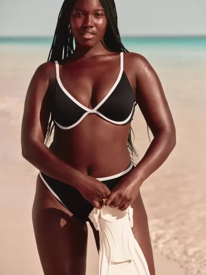 Kaburgalı Balenli Bikini Üstü