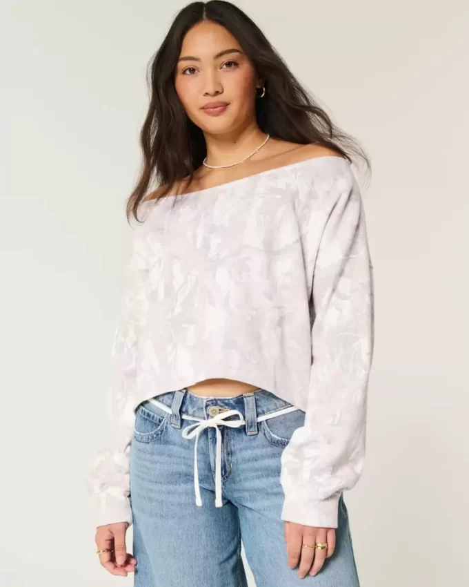 Kolay Çift Omuz Açık Kamuflaj Desenli Sweatshirt Kolay Çift Omuz Açık Kamuflaj Desenli Sweatshirt