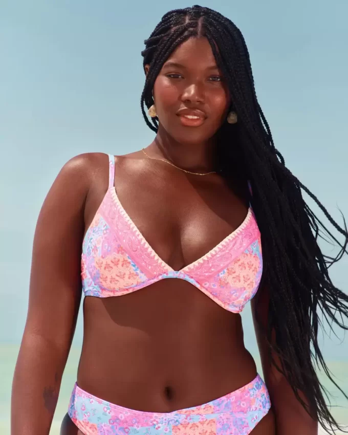 İşlemeli Dikişli Balenli Bikini Üstü