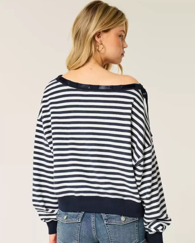 Omuzdan Bağlamalı Sweatshirt Omuzdan Bağlamalı Sweatshirt