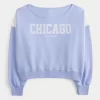 Omuzları Açık Chicago Grafik Sweatshirt Omuzları Açık Chicago Grafik Sweatshirt