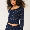 Rahat Çiçek Desenli Pijama Üstü Rahat Çiçek Desenli Pijama Üstü