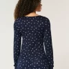 Rahat Çiçek Desenli Pijama Üstü Rahat Çiçek Desenli Pijama Üstü