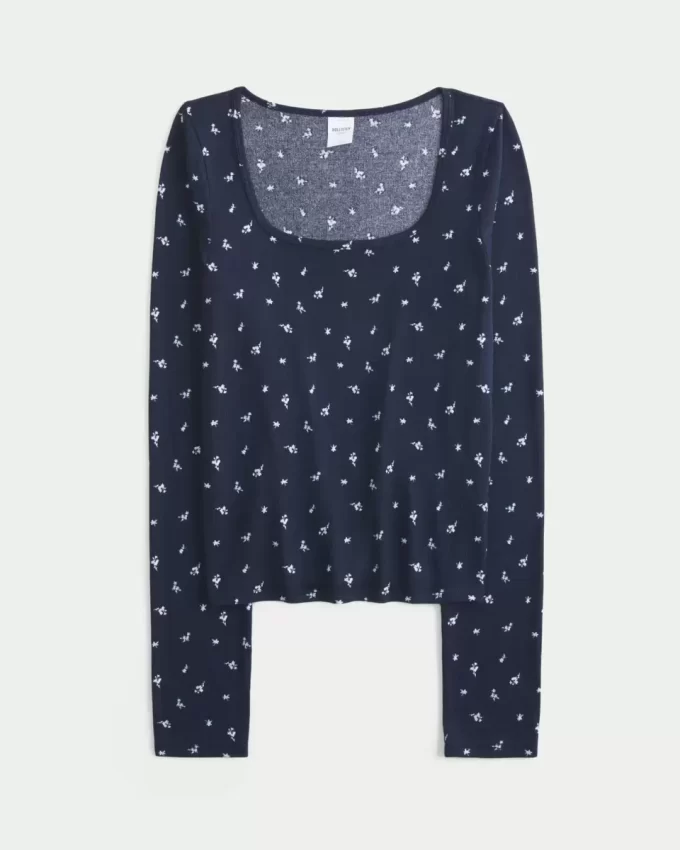 Rahat Çiçek Desenli Pijama Üstü Rahat Çiçek Desenli Pijama Üstü