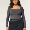 Ribanalı Dikişsiz Kumaş Kare Yaka Bodysuit Ribanalı Dikişsiz Kumaş Kare Yaka Bodysuit