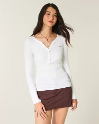 Simge Henley