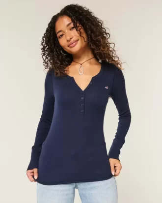Simge Henley