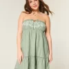 Straplez İşlemeli Babydoll Elbise