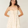 Straplez Volanlı Babydoll Mini Elbise