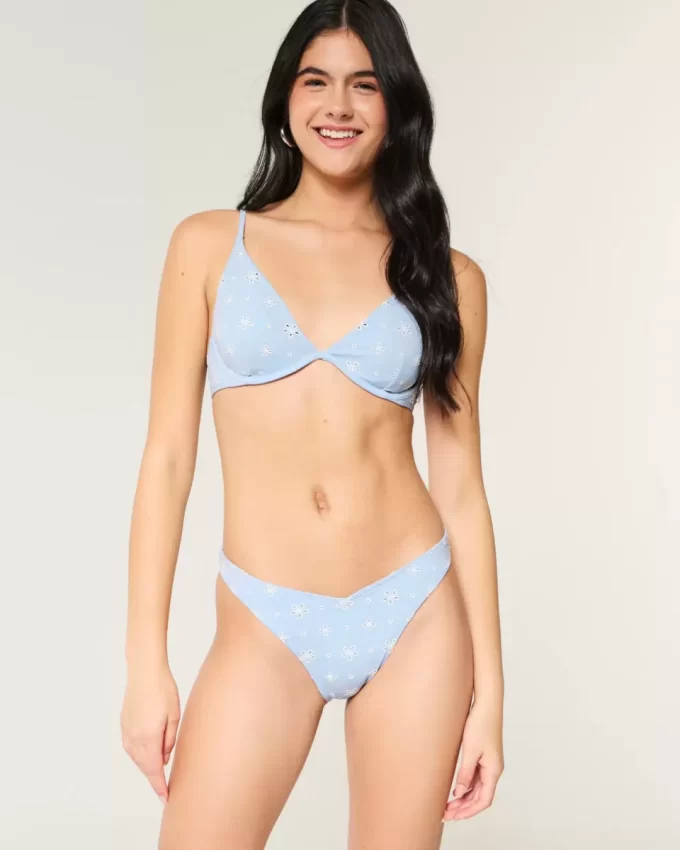 Yüksek Paçalı Delikli En Cüretkar Bikini Altı